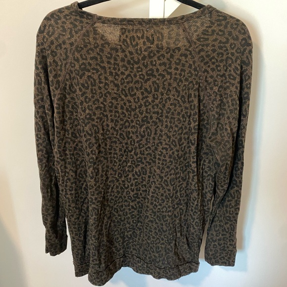 OBEY Leopard Top - Picture 2 of 7